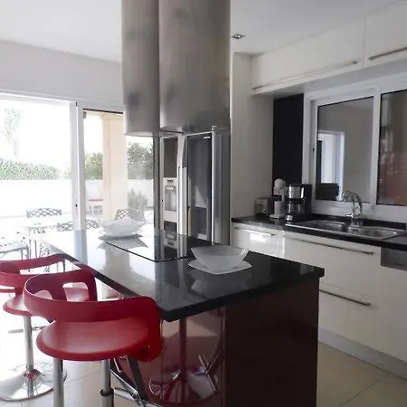 Вилла 3b Delux Bayview Parklane *