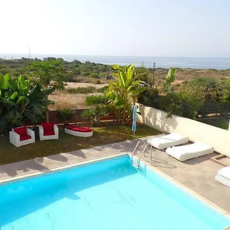 3b Delux Bayview Parklane Вилла Лимасол
